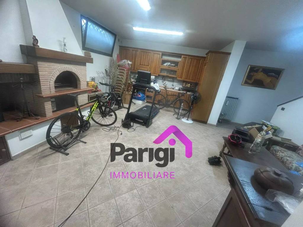 casa indipendente in vendita a Poggio a Caiano