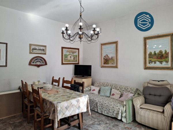 casa indipendente in vendita a Poggio a Caiano