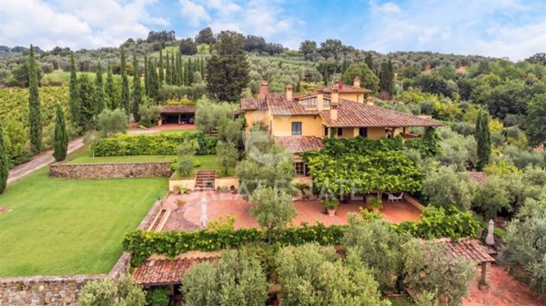 casa indipendente in vendita a Poggio a Caiano