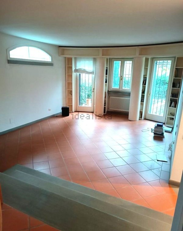 casa indipendente in vendita a Poggio a Caiano in zona Santa Cristina in Pilli