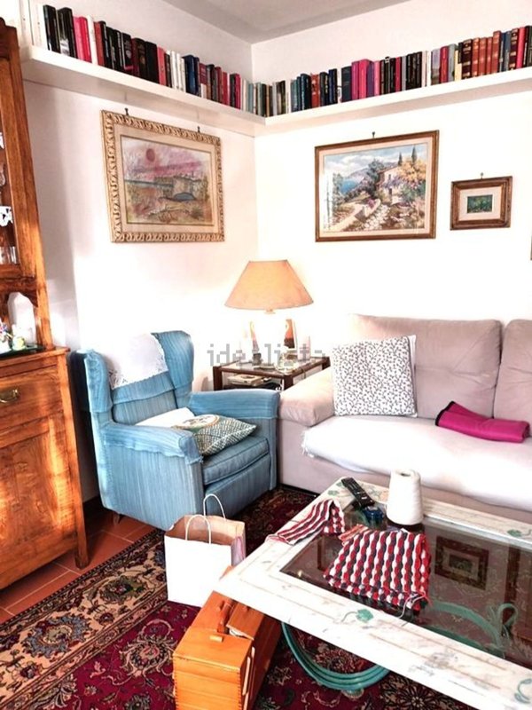 casa indipendente in vendita a Poggio a Caiano in zona Santa Cristina in Pilli