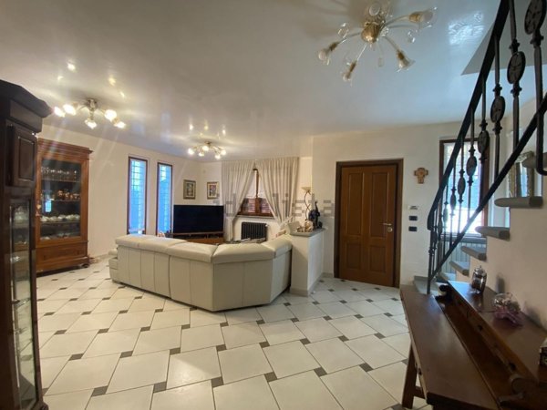 casa indipendente in vendita a Poggio a Caiano