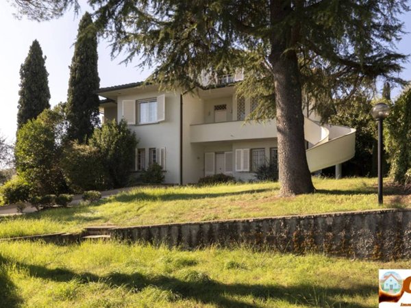casa indipendente in vendita a Poggio a Caiano