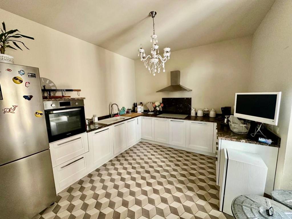 casa indipendente in vendita a Poggio a Caiano in zona Santa Cristina in Pilli