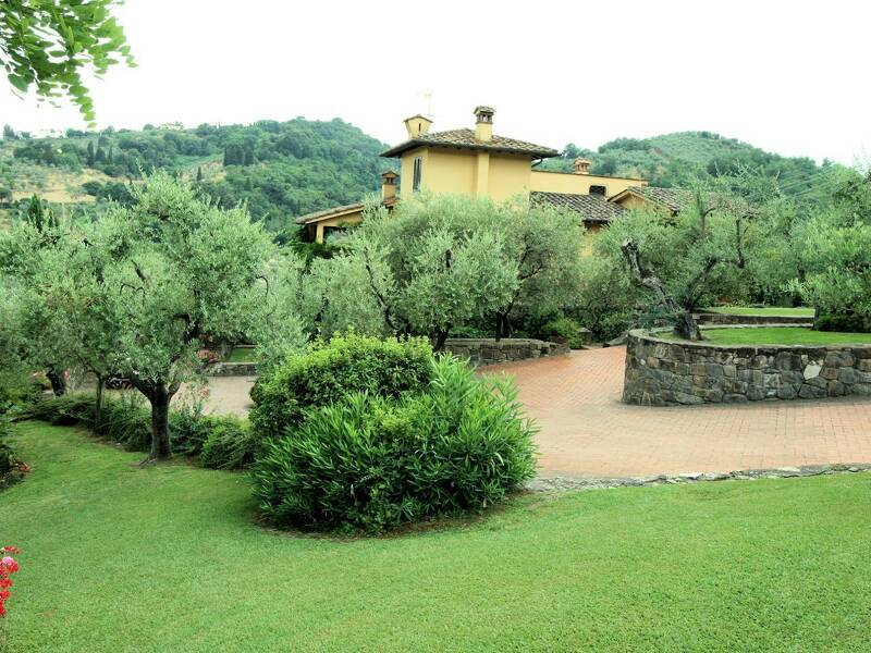 casa indipendente in vendita a Poggio a Caiano in zona Santa Cristina in Pilli