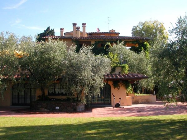 casa indipendente in vendita a Poggio a Caiano in zona Poggetto