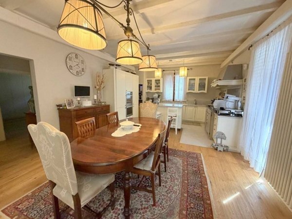 casa indipendente in vendita a Poggio a Caiano