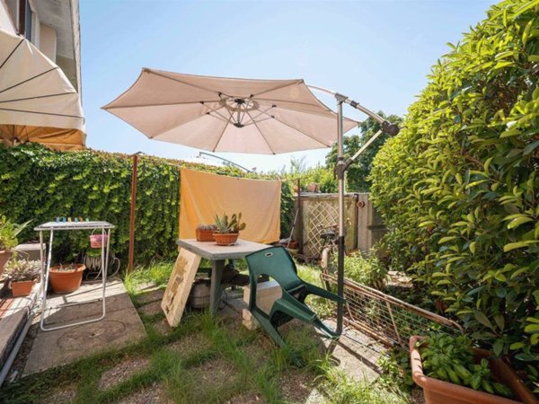 casa indipendente in vendita a Poggio a Caiano in zona Santa Cristina in Pilli