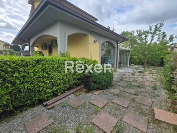 casa indipendente in vendita a Poggio a Caiano
