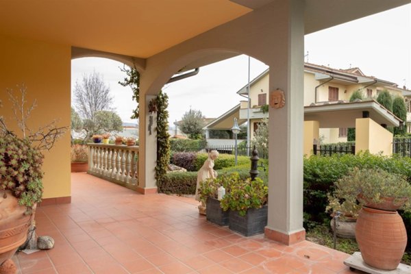 casa indipendente in vendita a Poggio a Caiano in zona Santa Cristina in Pilli