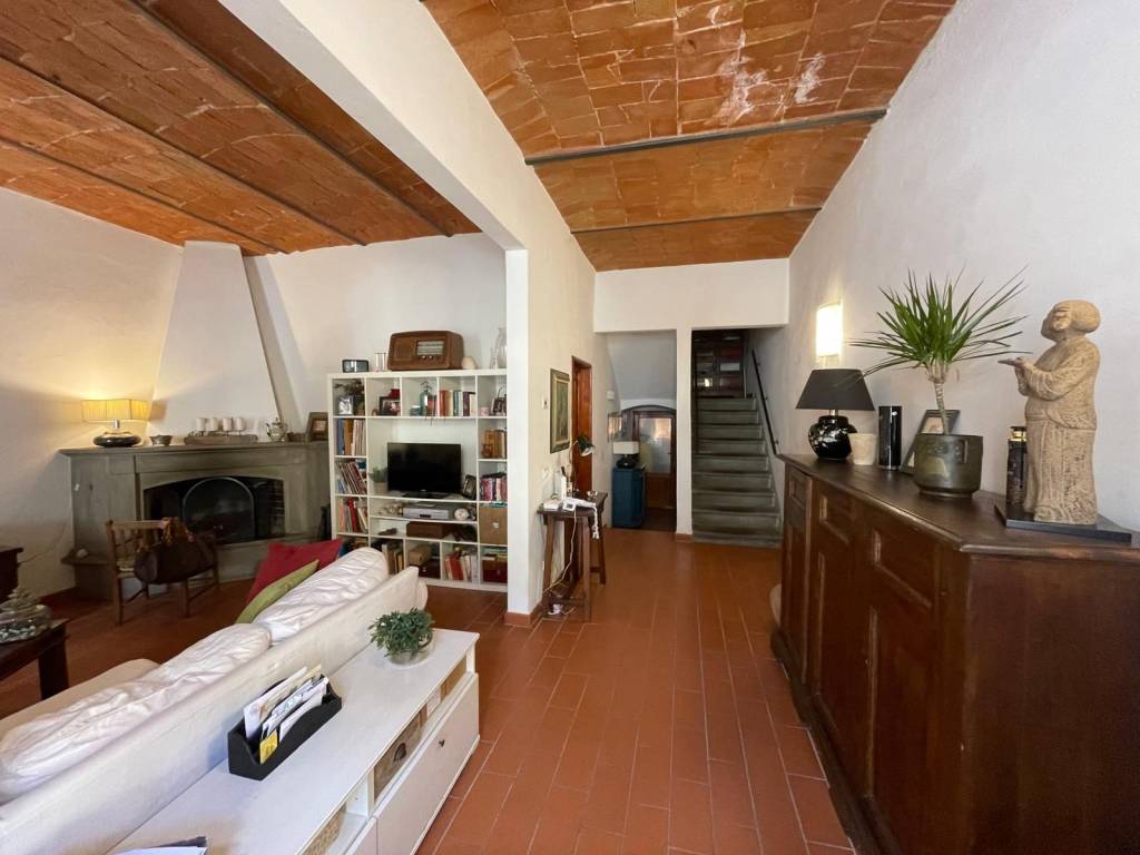 casa indipendente in vendita a Poggio a Caiano