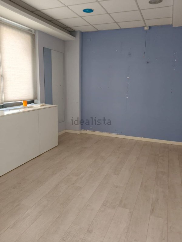 locale commerciale in vendita a Poggio a Caiano in zona Santa Cristina in Pilli