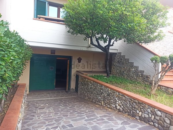 casa indipendente in vendita a Poggio a Caiano