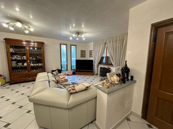 casa indipendente in vendita a Poggio a Caiano in zona Santa Cristina in Pilli
