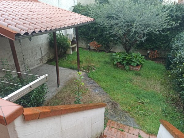 casa indipendente in vendita a Poggio a Caiano in zona Santa Cristina in Pilli