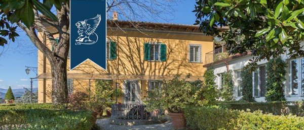 casa indipendente in vendita a Prato in zona Carteano