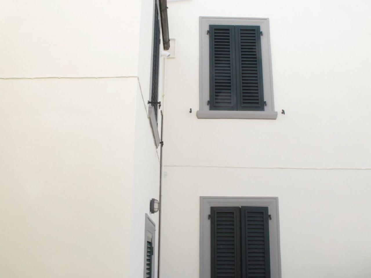 casa indipendente in vendita a Prato