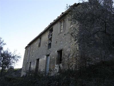 casa indipendente in vendita a Prato in zona Casale