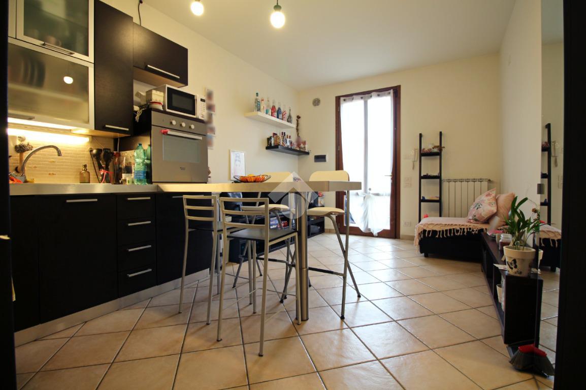 appartamento in vendita a Prato in zona Castelnuovo