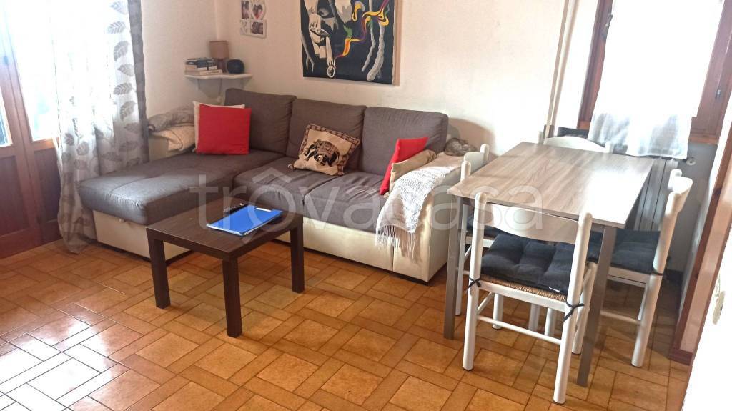 appartamento in vendita a Prato in zona Vergaio