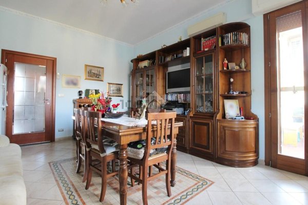 appartamento in vendita a Prato in zona Maliseti