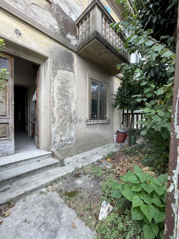 appartamento in vendita a Prato