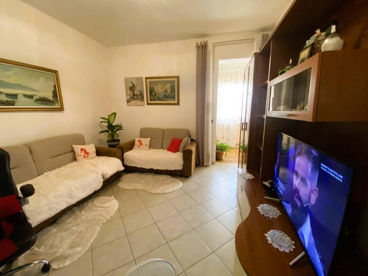 appartamento in vendita a Prato in zona Figline