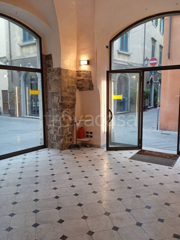 quadrivano in vendita a Prato