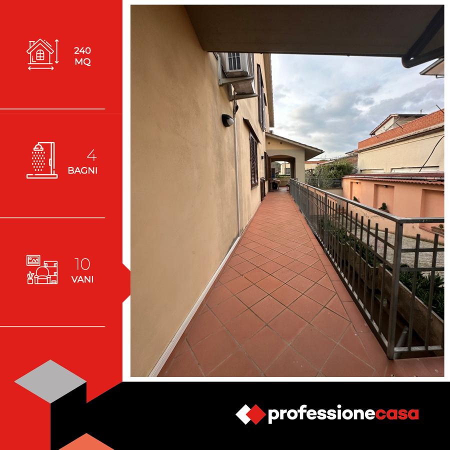 casa indipendente in vendita a Prato in zona Iolo