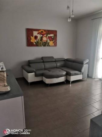 casa indipendente in vendita a Prato in zona Vergaio