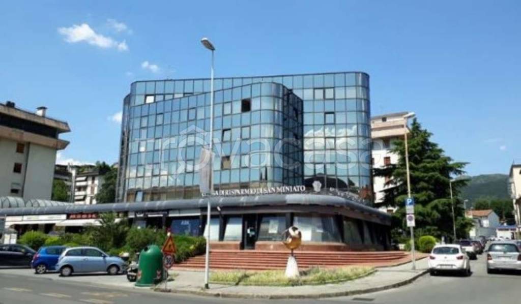 ufficio in vendita a Prato