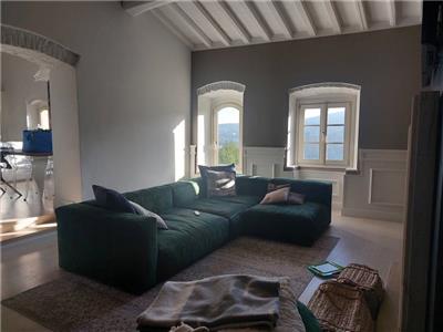 casa indipendente in vendita a Prato in zona Casale