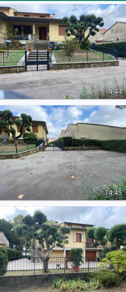casa indipendente in vendita a Prato in zona Iolo