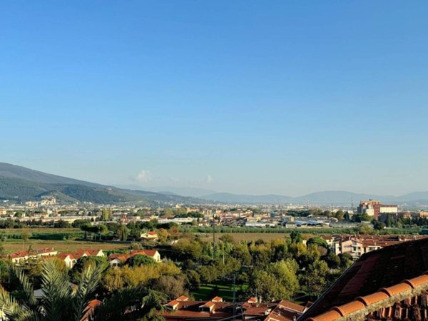appartamento in vendita a Prato in zona La Macine