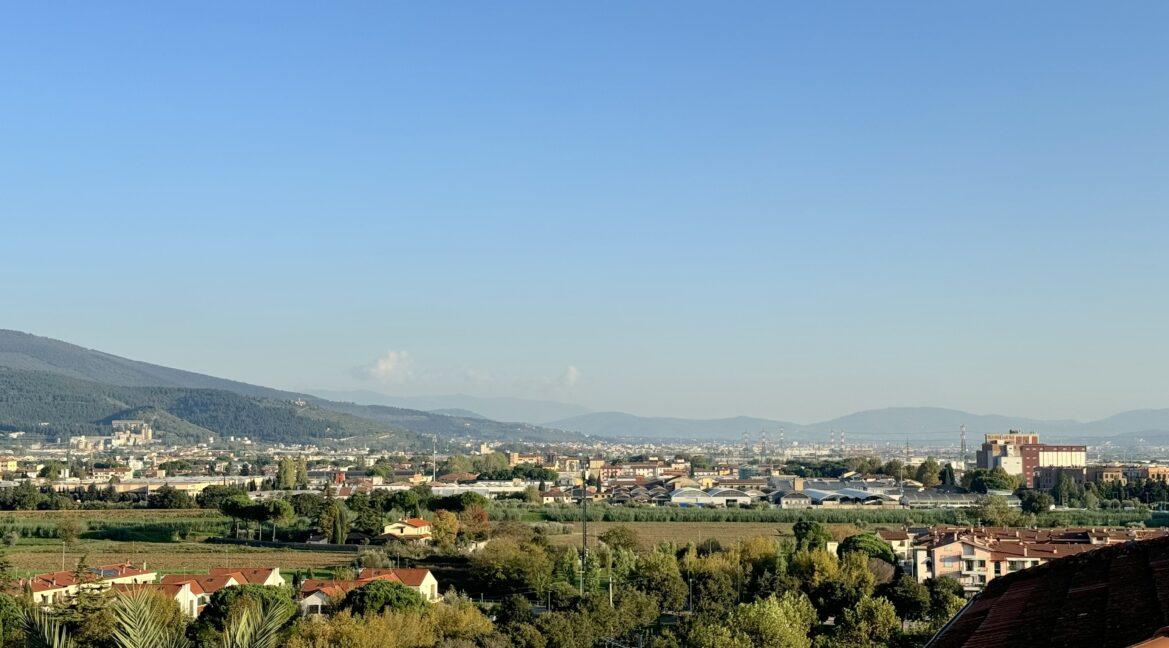 appartamento in vendita a Prato in zona La Macine