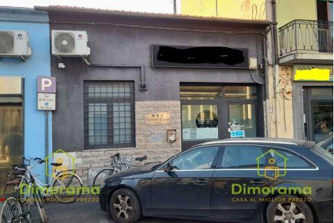 appartamento in vendita a Prato in zona Santa Maria
