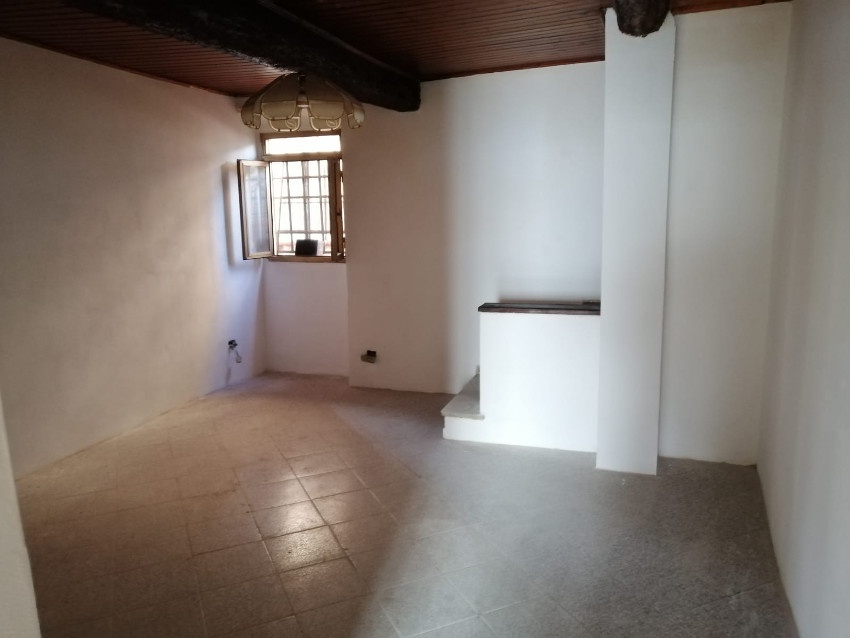 casa indipendente in vendita a Prato