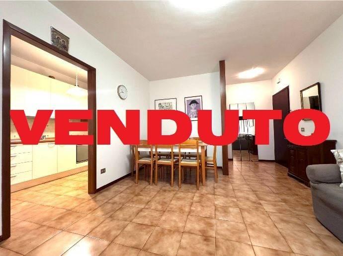 appartamento in vendita a Prato in zona La Querce