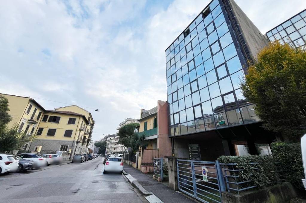 quadrivano in vendita a Prato