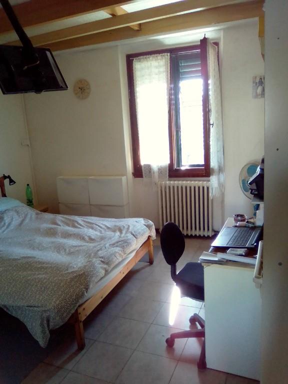 appartamento in vendita a Prato in zona Tavola