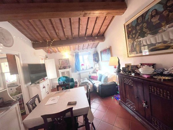 appartamento in vendita a Prato in zona Fontanelle