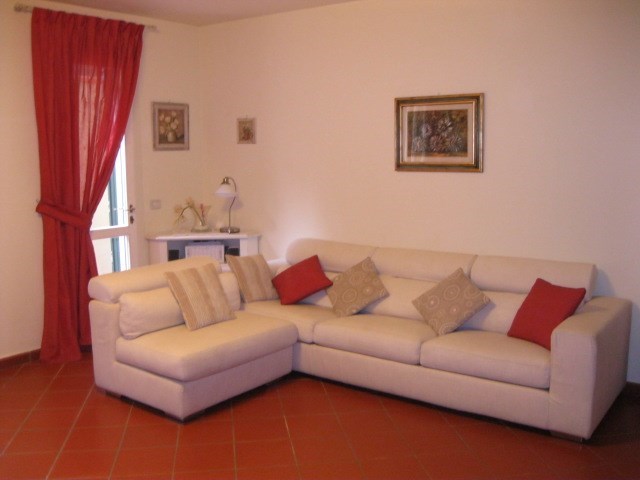 appartamento in vendita a Prato in zona Santa Lucia