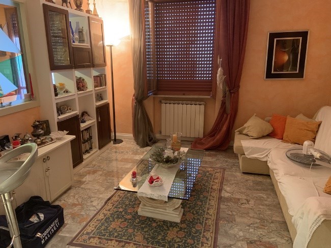 appartamento in vendita a Prato in zona Maliseti