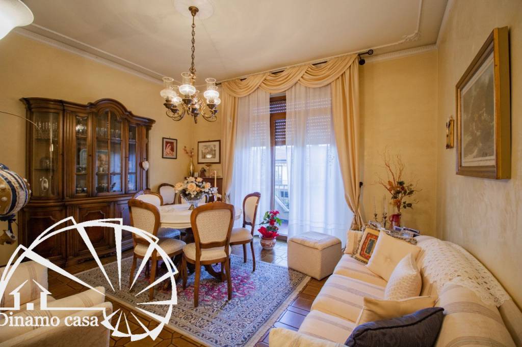 appartamento in vendita a Prato in zona Santa Lucia