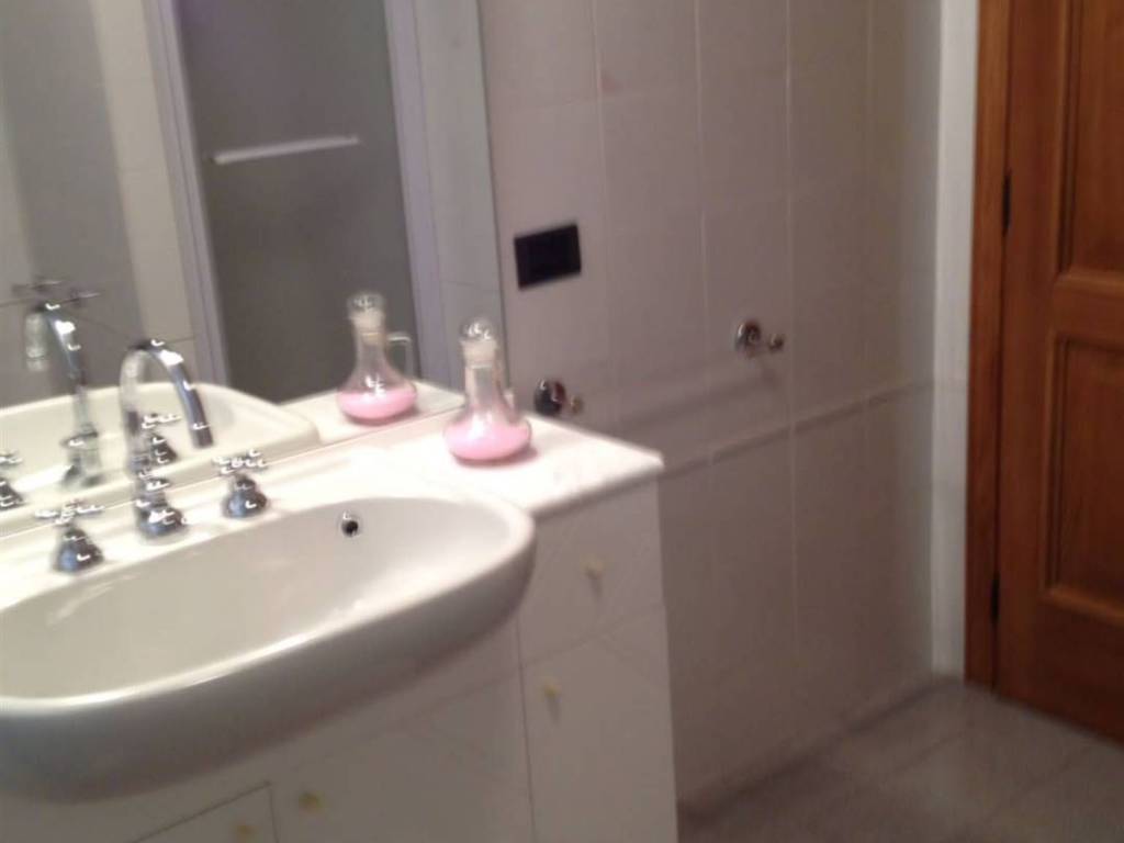 casa indipendente in vendita a Prato in zona San Martino