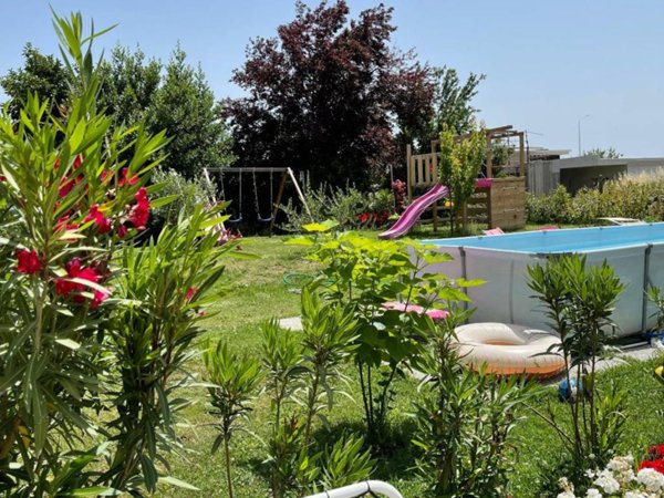 casa indipendente in vendita a Prato in zona Galceti