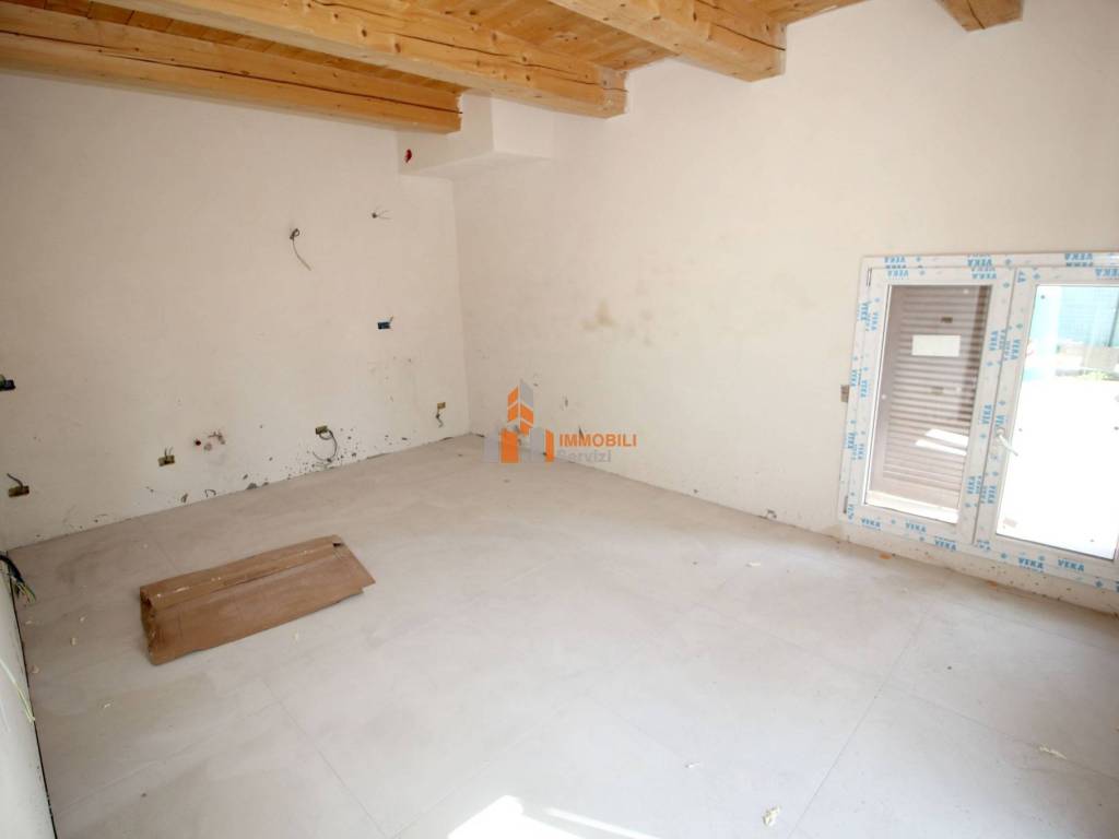 appartamento in vendita a Prato in zona Vergaio
