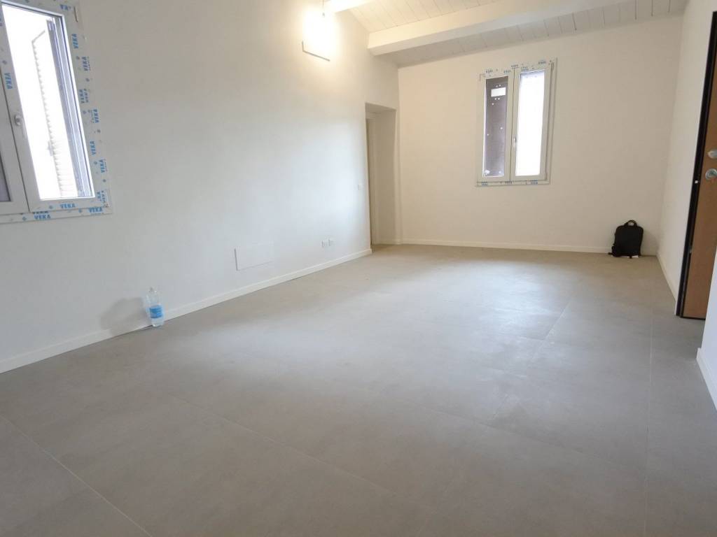 appartamento in vendita a Prato in zona Casale