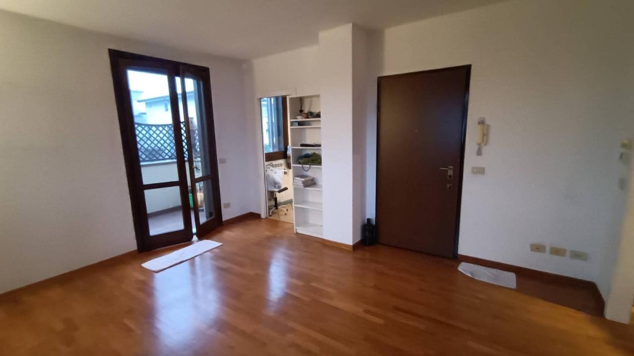 appartamento in vendita a Prato in zona Tavola