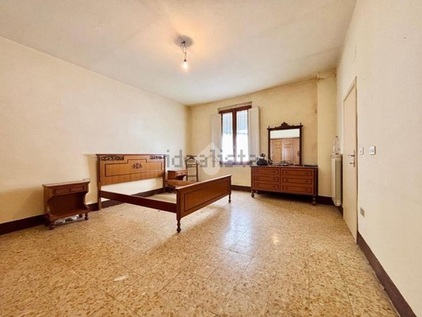 appartamento in vendita a Prato in zona Casale